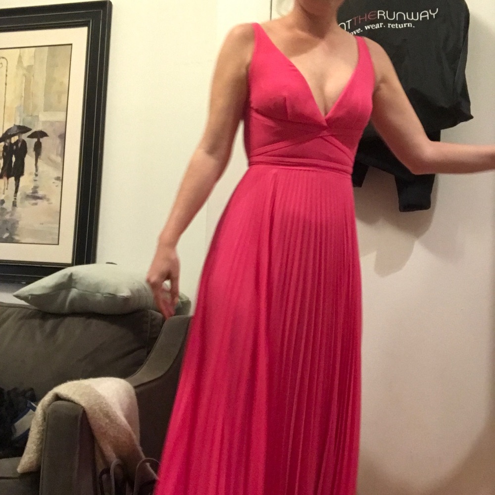 Pink Pleated Shelli Segal Formal Gown w/ low back